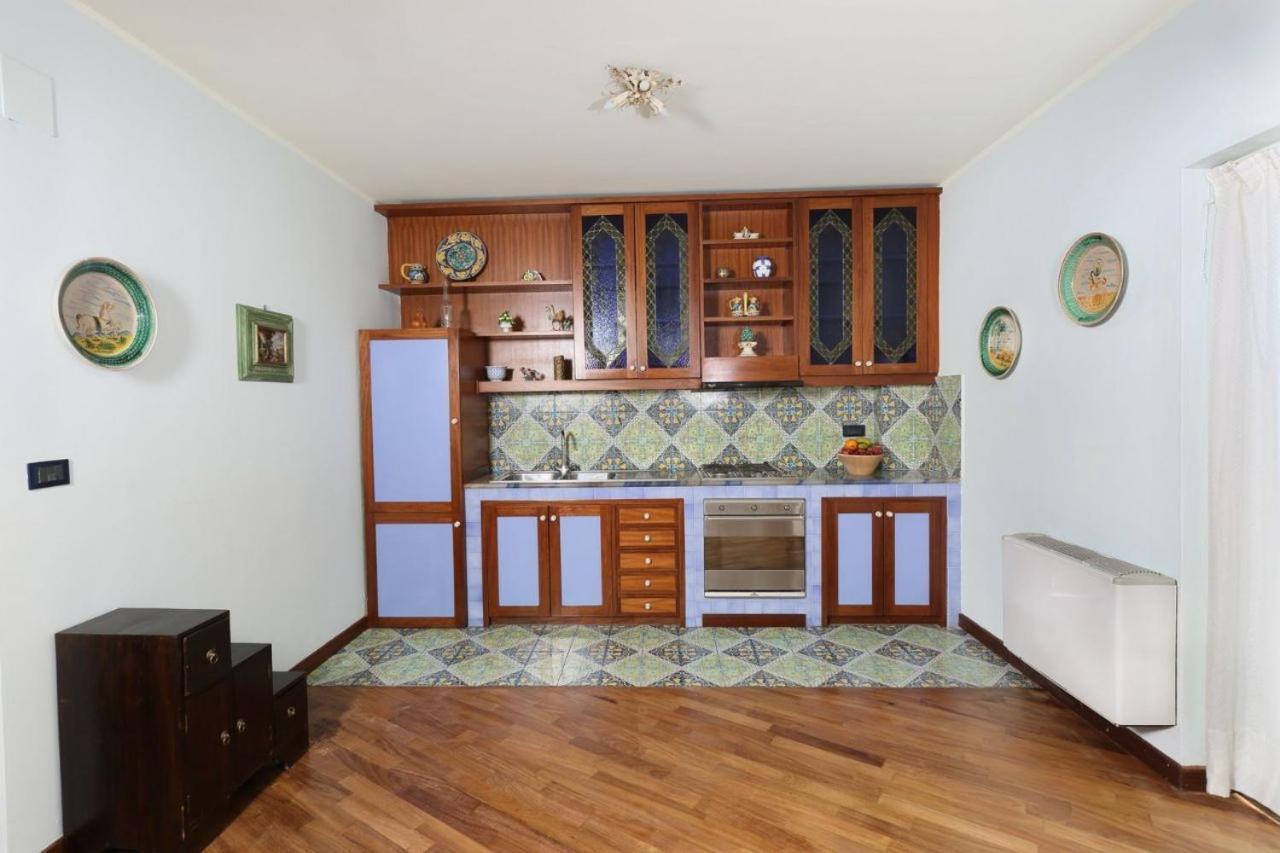 Appartement Il Cavalluccio Marino à Santa Teresa Di Riva Extérieur photo