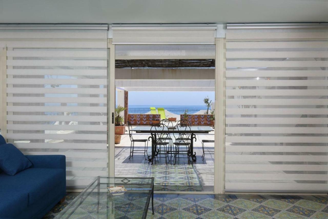 Appartement Il Cavalluccio Marino à Santa Teresa Di Riva Extérieur photo